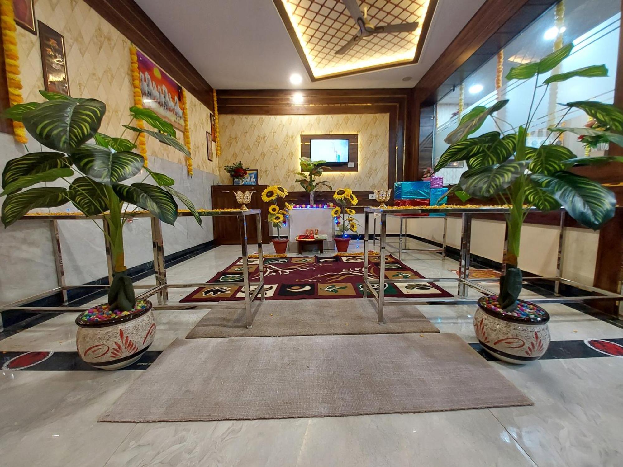 Taj Nice Point Manage By Taj Sunrise Group 아그라 외부 사진